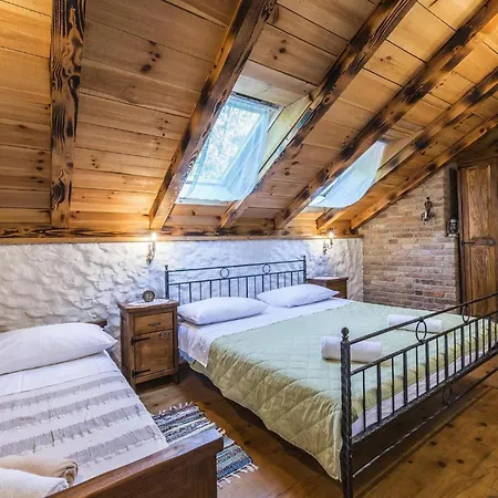 Holiday home Sisman Donji Zemunik
